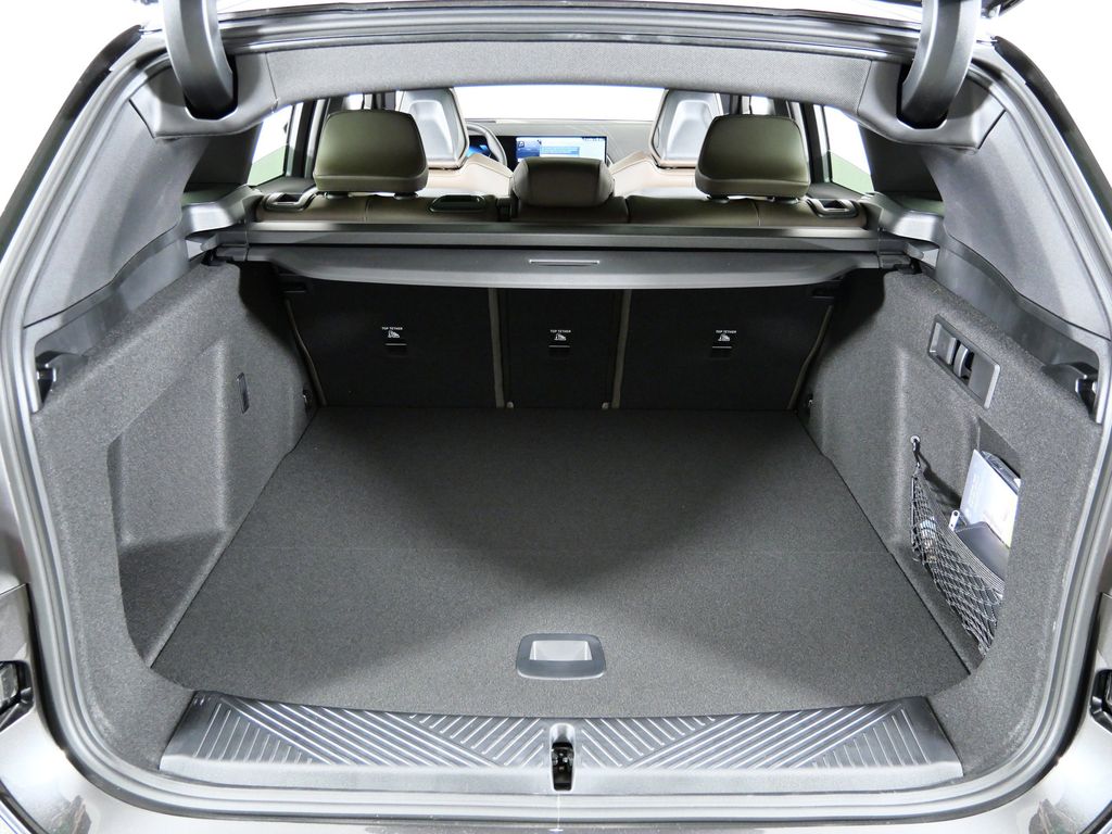 Thumbnail: 2026 BMW X3 - 27