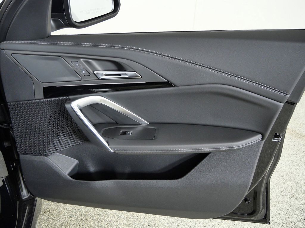 Thumbnail: 2026 BMW X1 - 19