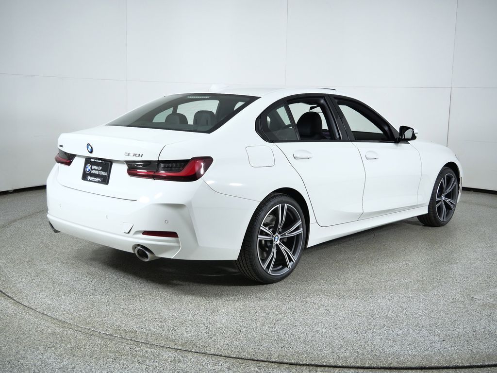 Thumbnail: 2023 BMW 3 Series - 11