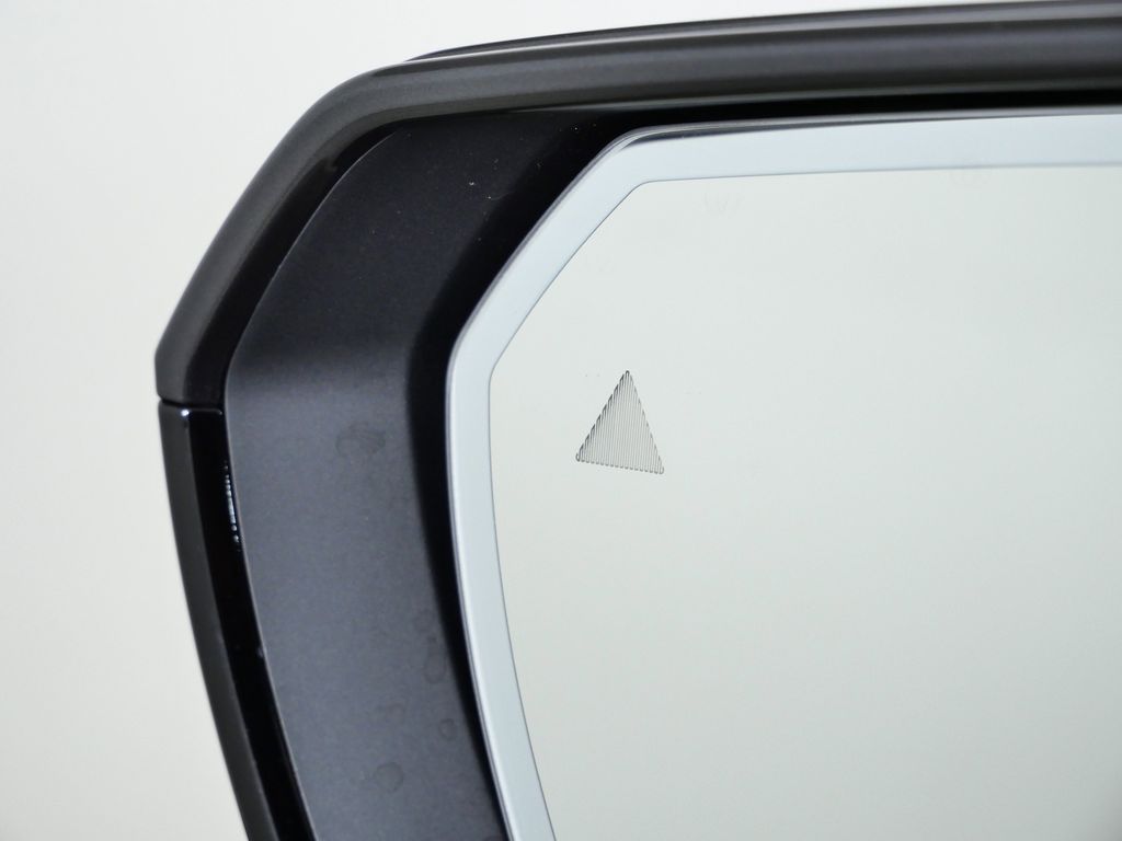 Thumbnail: 2026 BMW iX - 36