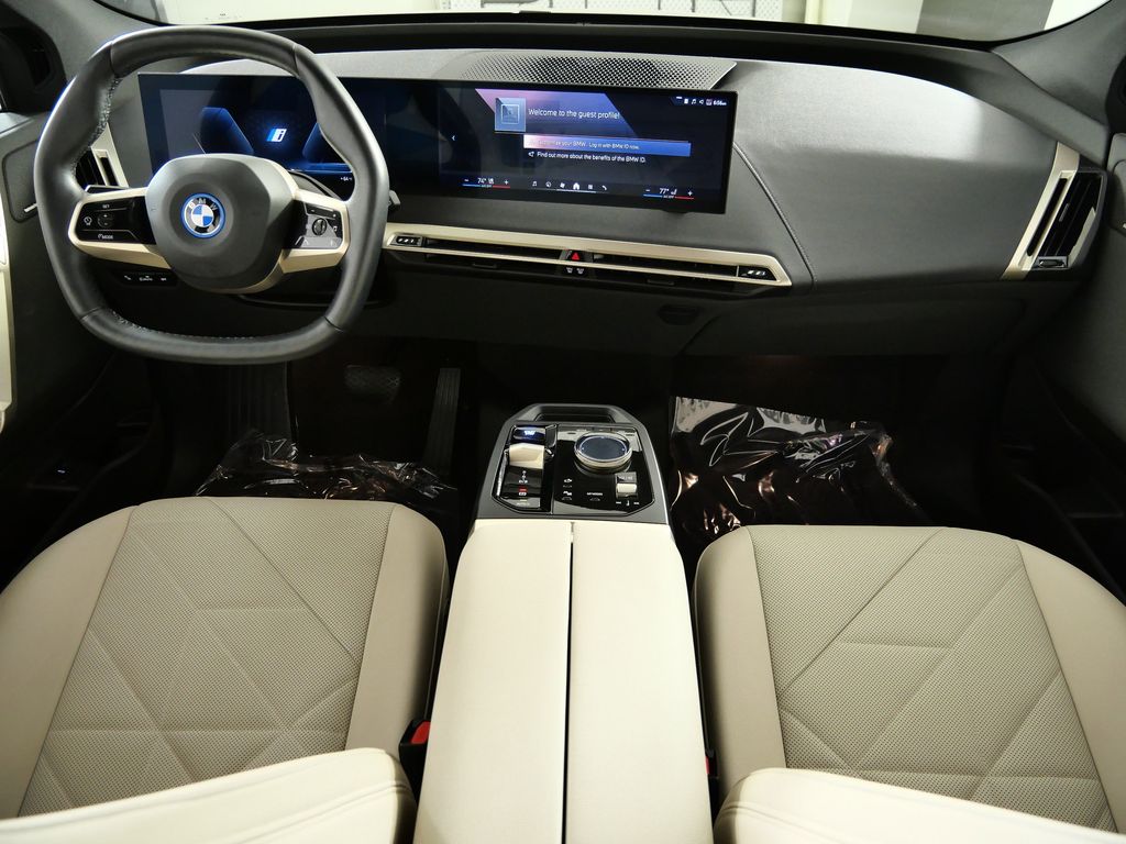 Thumbnail: 2025 BMW iX - 6