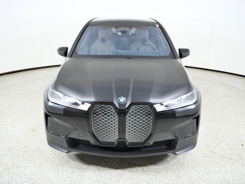 Thumbnail: 2023 BMW iX - 20