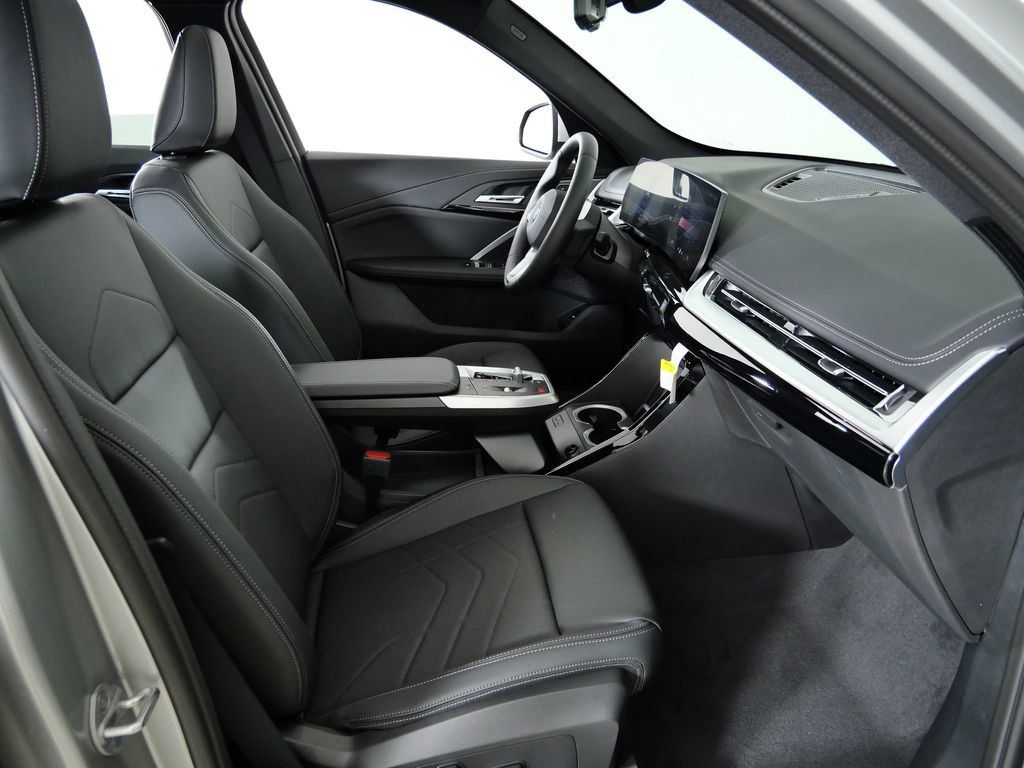 Thumbnail: 2026 BMW X1 - 22