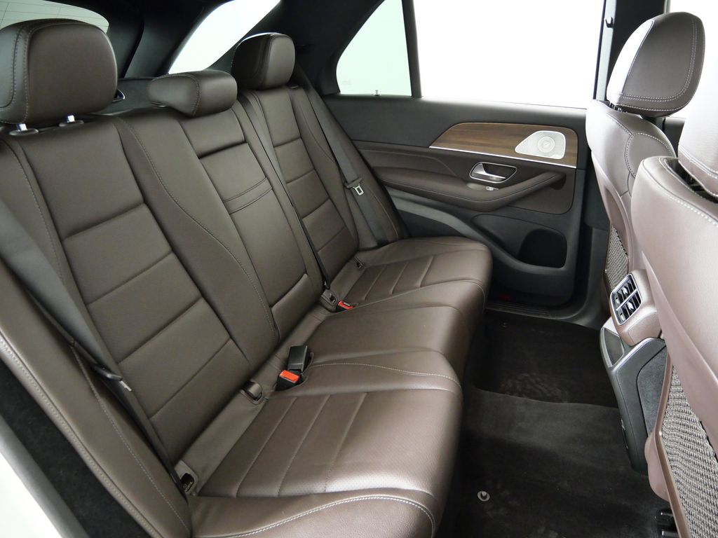 Thumbnail: 2021 Mercedes-Benz GLE - 28