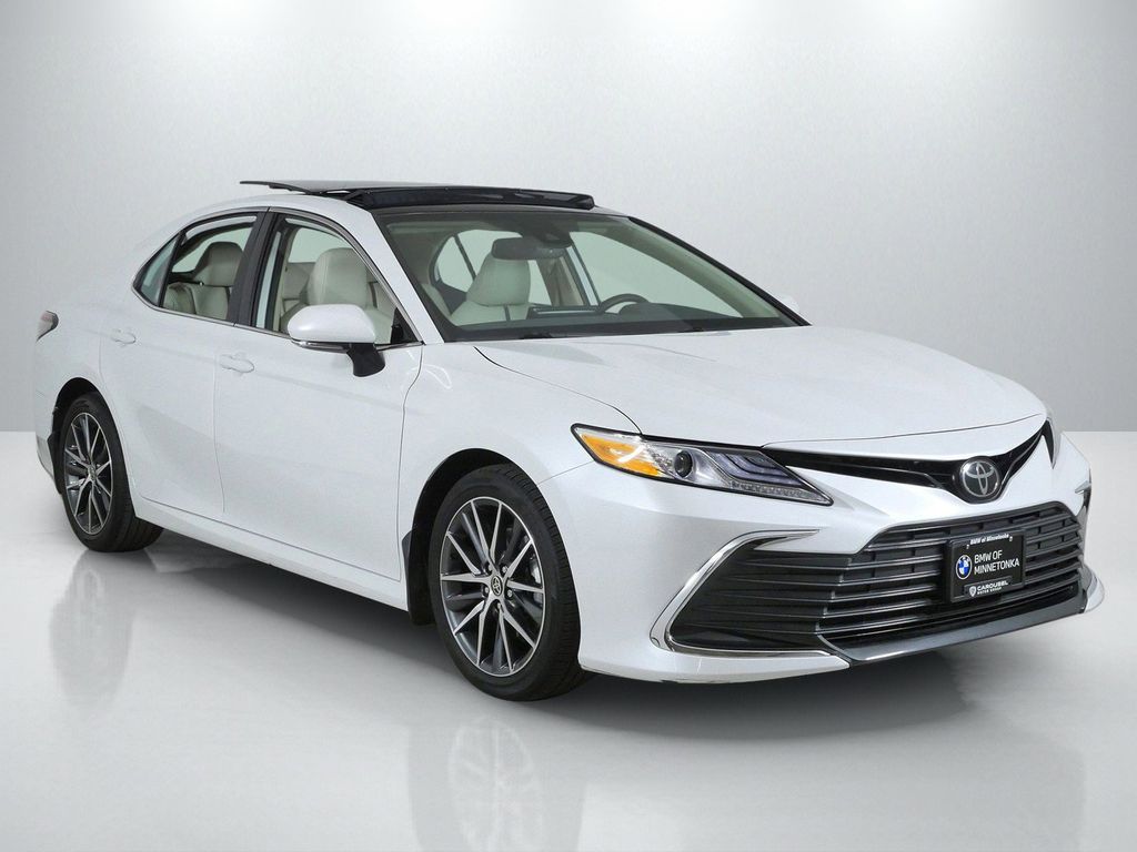 Thumbnail: 2023 Toyota Camry - 8