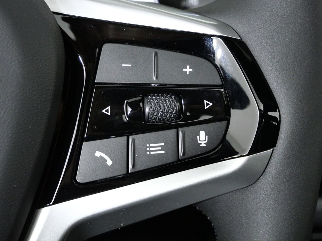 Thumbnail: 2026 BMW 3 Series - 40