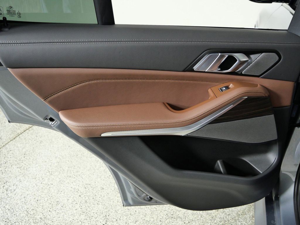 Thumbnail: 2026 BMW X5 - 31