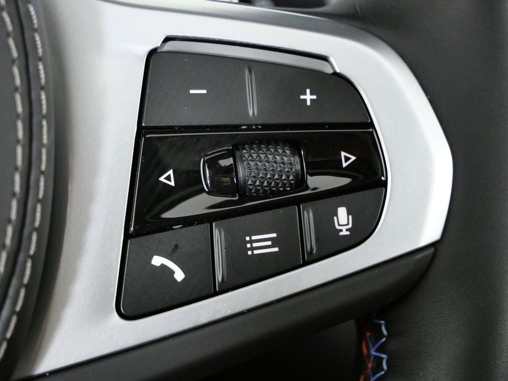 Thumbnail: 2026 BMW X5 - 45