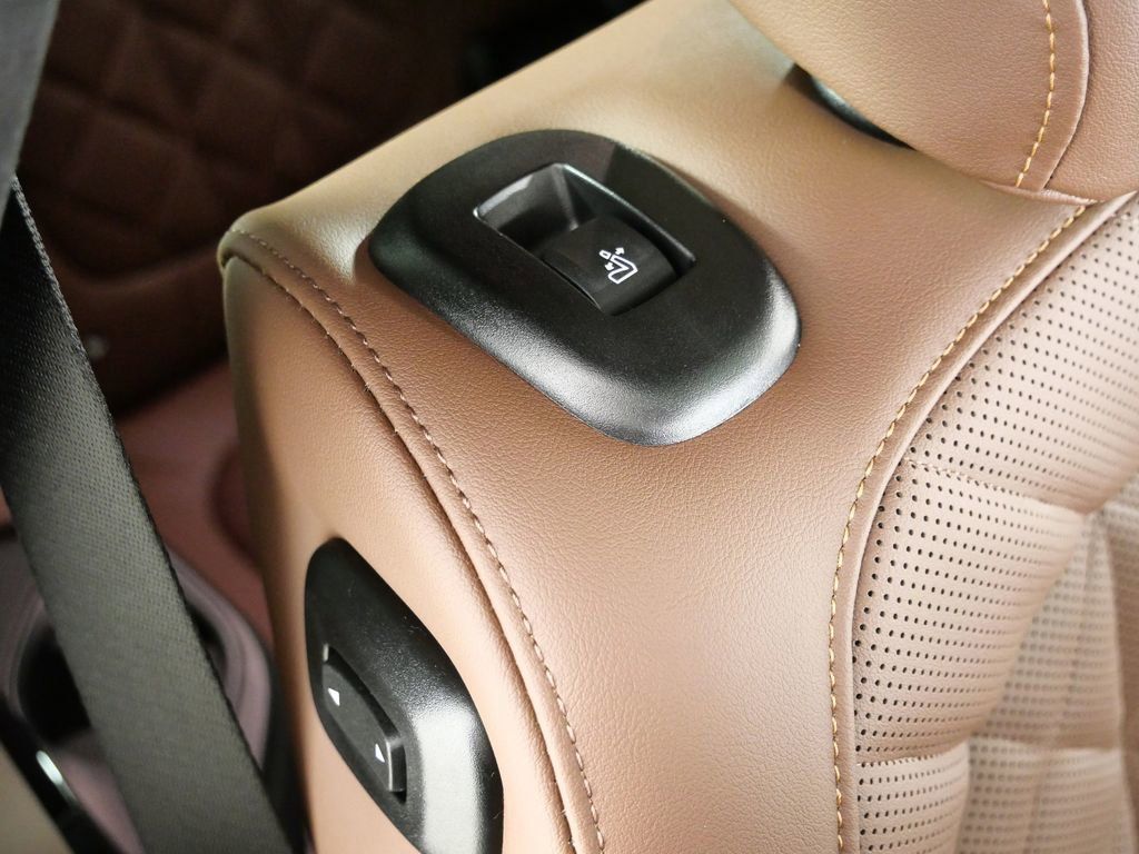 Thumbnail: 2026 BMW X7 - 31