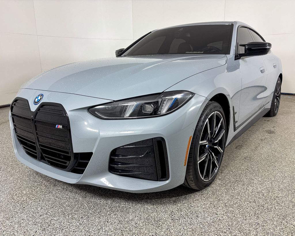 Thumbnail: 2025 BMW i4 - 5