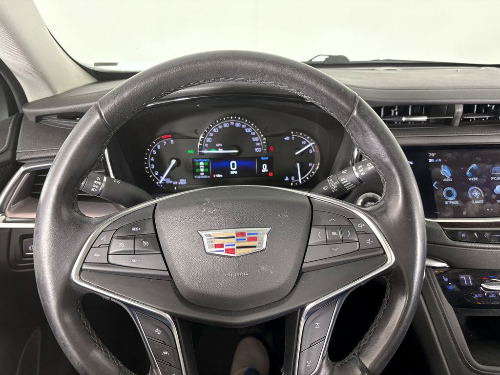 Thumbnail: 2018 Cadillac XT5 - 8