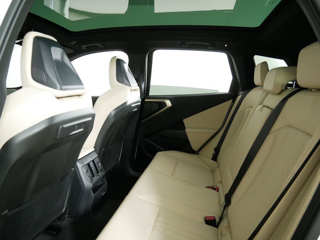 Thumbnail: 2025 BMW X3 - 29