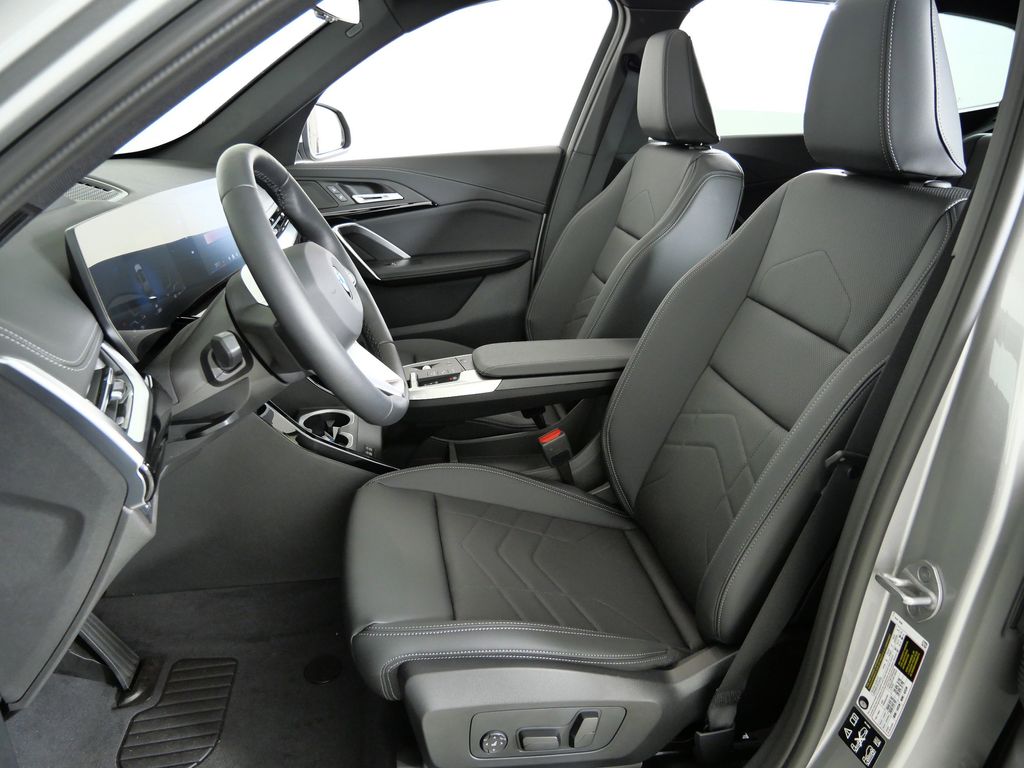 Thumbnail: 2026 BMW X1 - 33