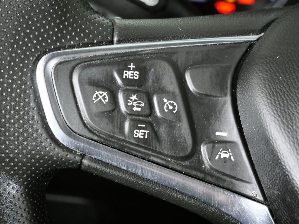 Thumbnail: 2021 Chevrolet Equinox - 37