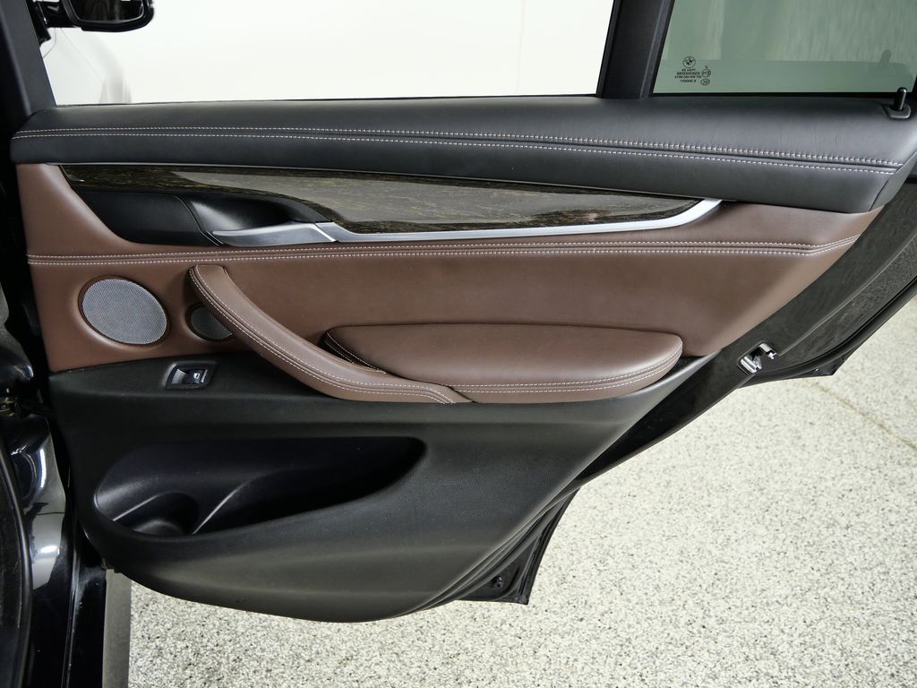 Thumbnail: 2016 BMW X5 - 25