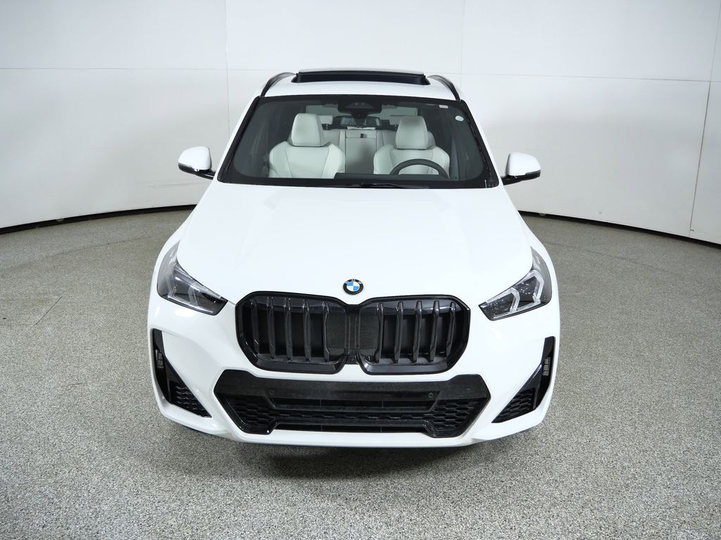 Thumbnail: 2026 BMW X1 - 16