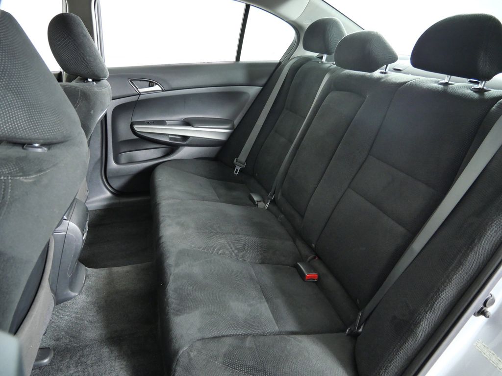 Thumbnail: 2010 Honda Accord - 29