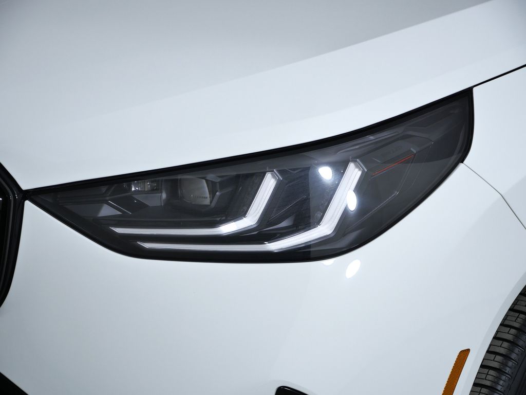 Thumbnail: 2026 BMW X3 - 3