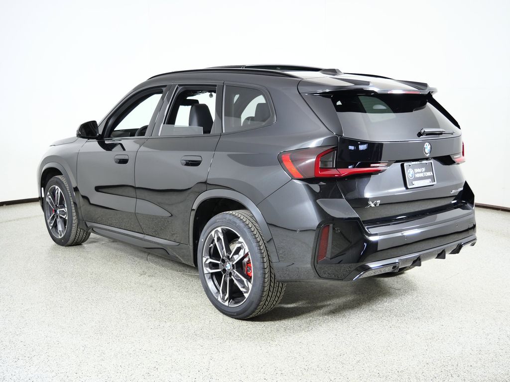 Thumbnail: 2026 BMW X1 - 14