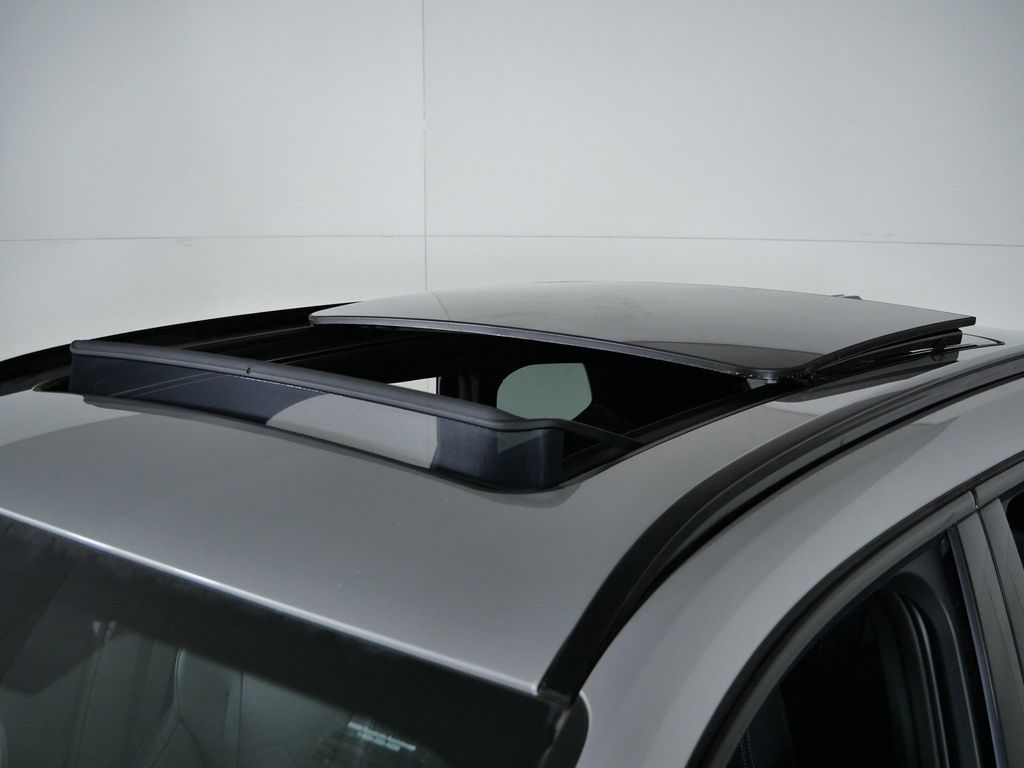 Thumbnail: 2026 BMW X1 - 18