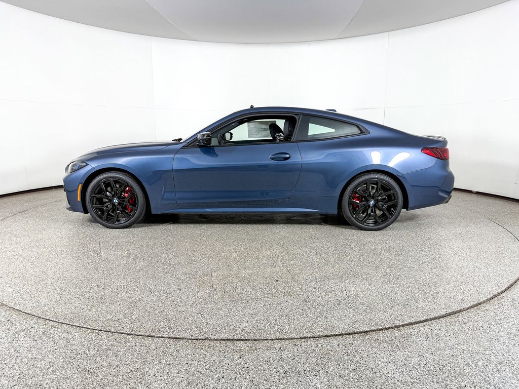 Thumbnail: 2026 BMW 4 Series - 11