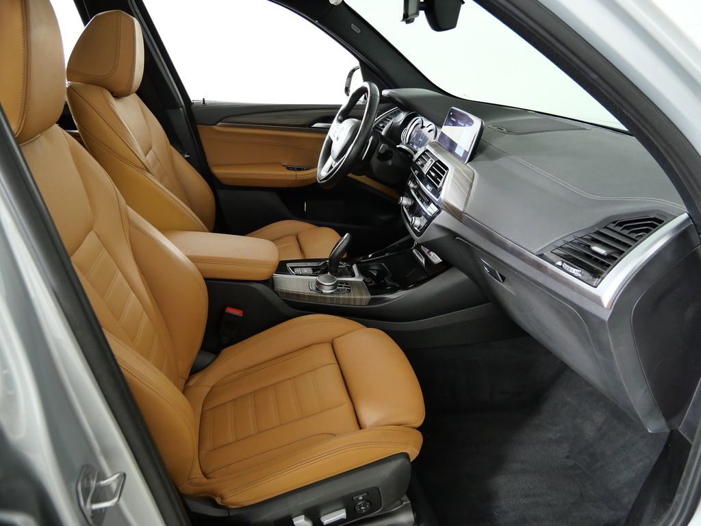 Thumbnail: 2018 BMW X3 - 21