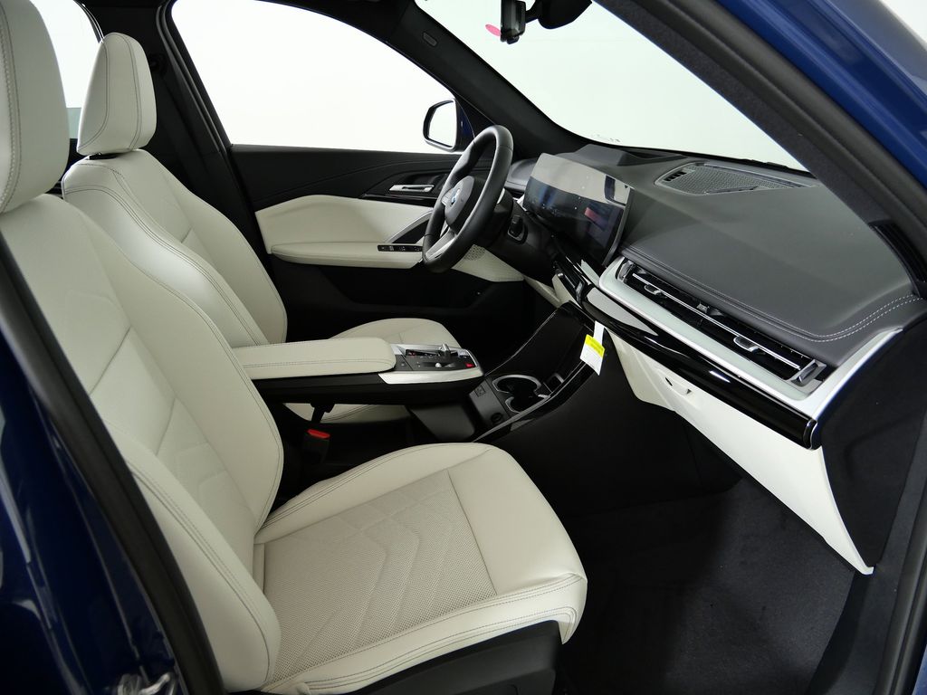 Thumbnail: 2026 BMW X1 - 20