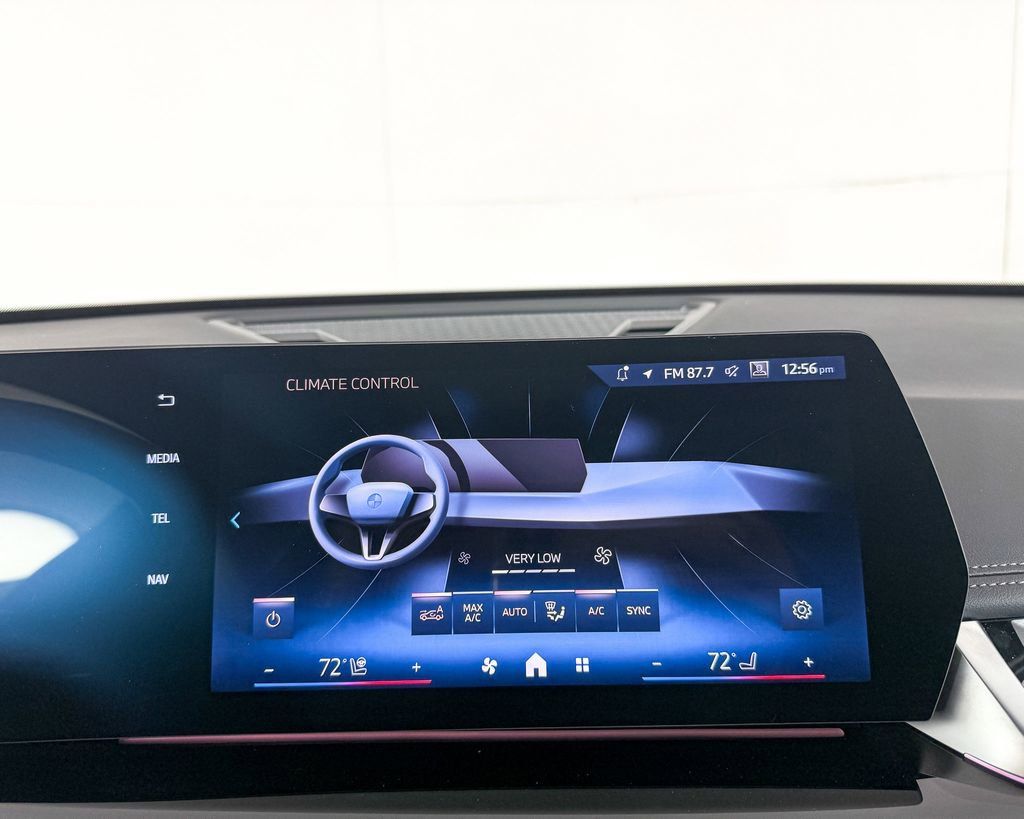 Thumbnail: 2025 BMW X1 - 45