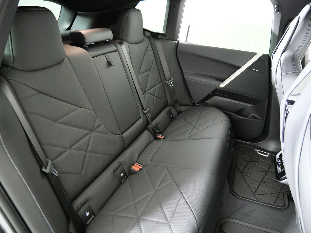 Thumbnail: 2026 BMW iX - 26