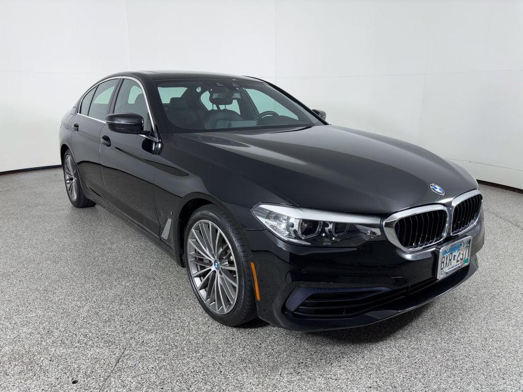 Thumbnail: 2019 BMW 5 Series - 4