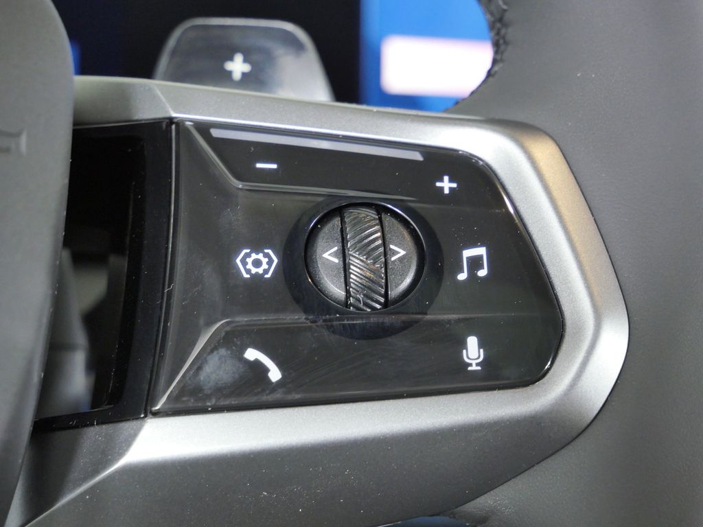 Thumbnail: 2026 BMW X3 - 41
