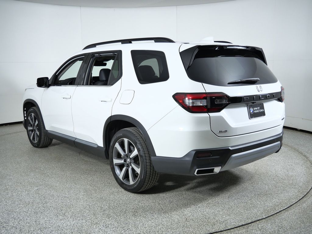 Thumbnail: 2025 Honda Pilot - 16