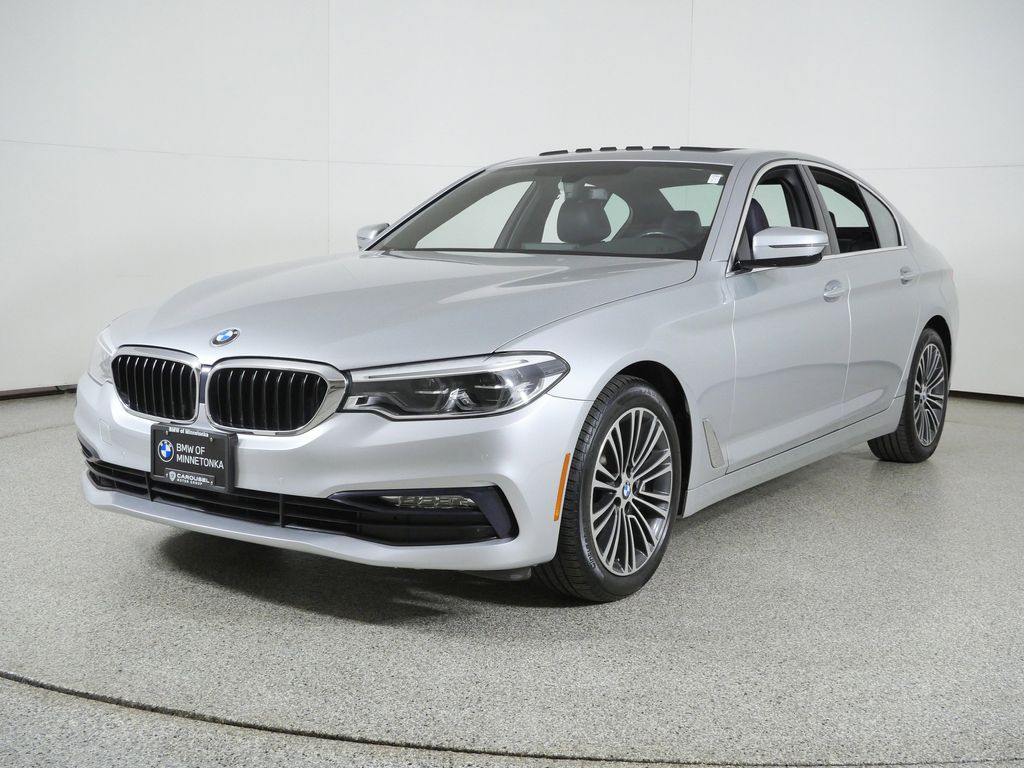 Thumbnail: 2017 BMW 5 Series - 1