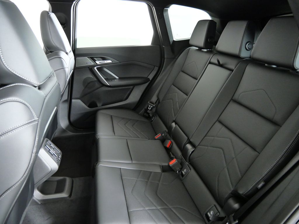 Thumbnail: 2026 BMW X1 - 30