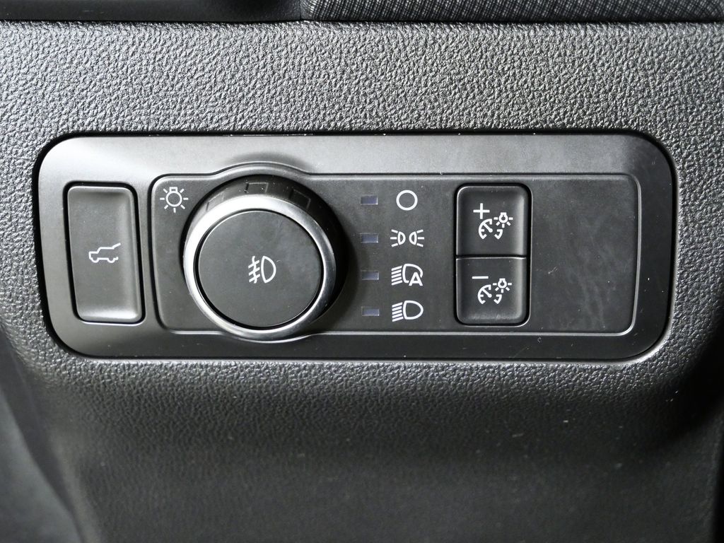 Thumbnail: 2021 Ford Bronco Sport - 37