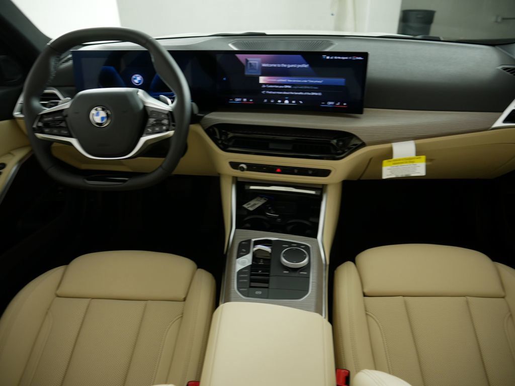 Thumbnail: 2025 BMW 3 Series - 8