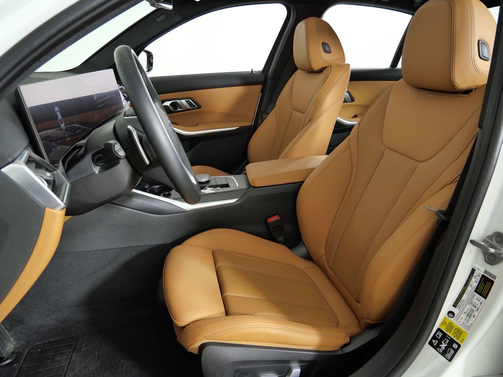 Thumbnail: 2023 BMW 3 Series - 38