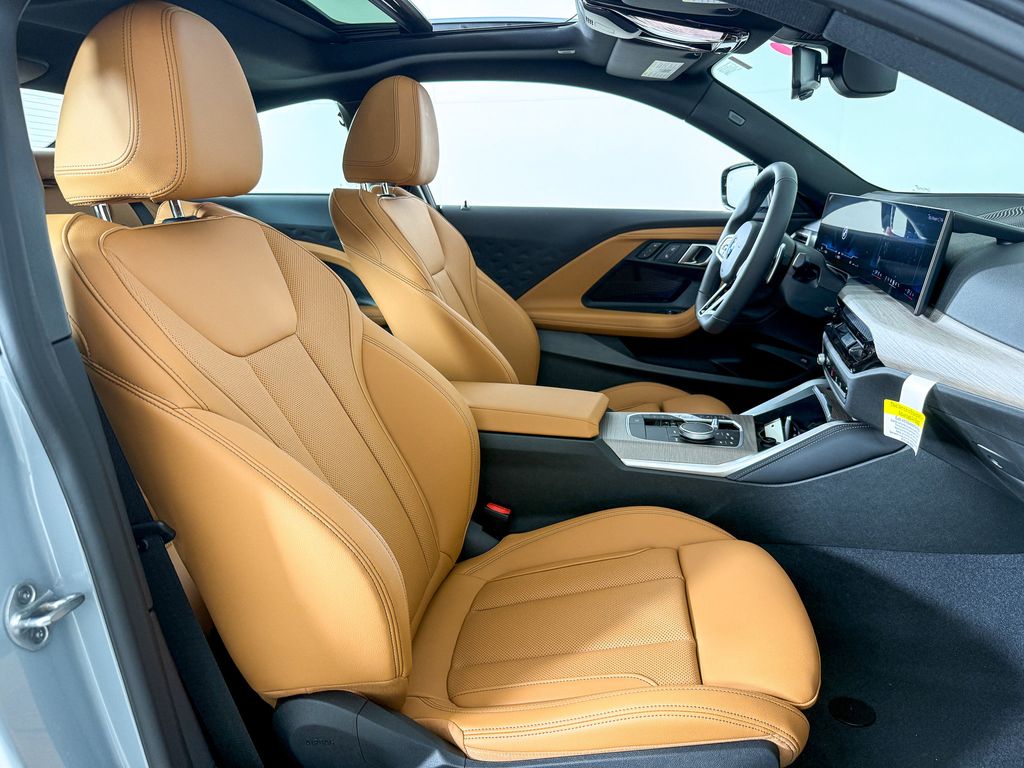 Thumbnail: 2025 BMW 2 Series - 19