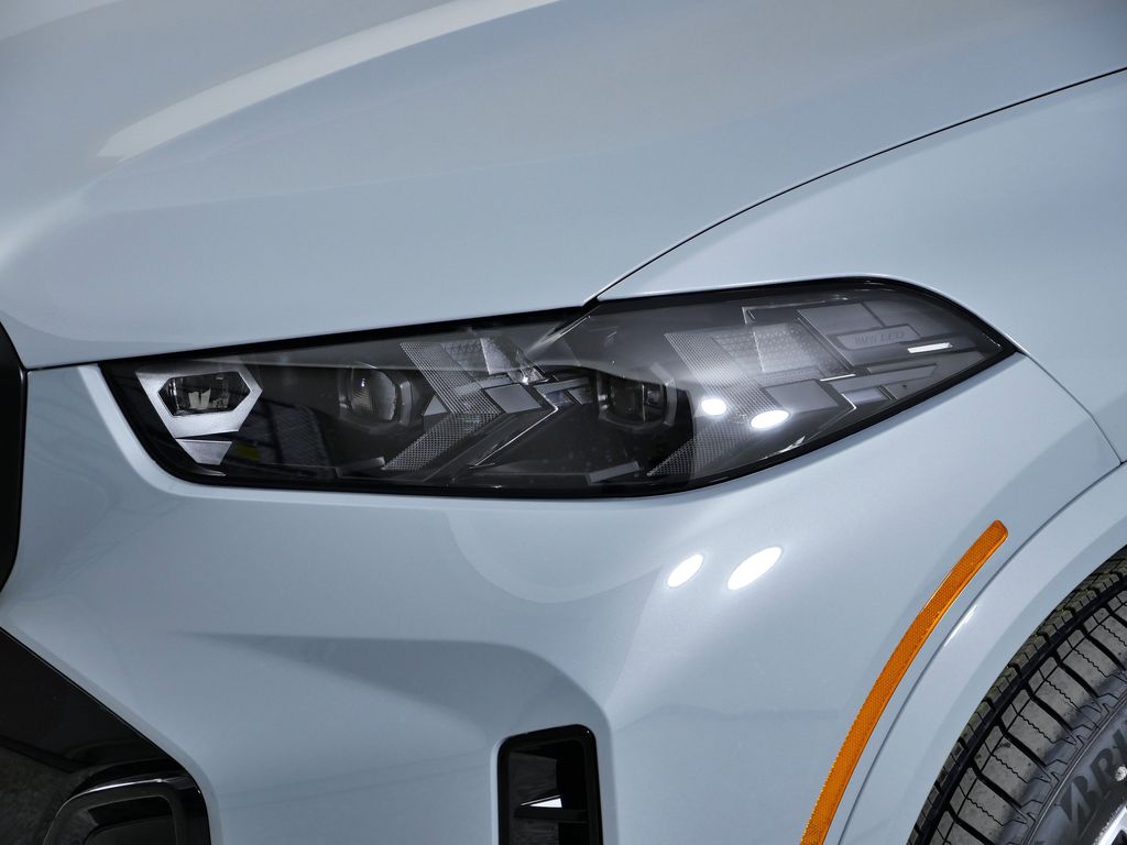 Thumbnail: 2026 BMW X5 - 3