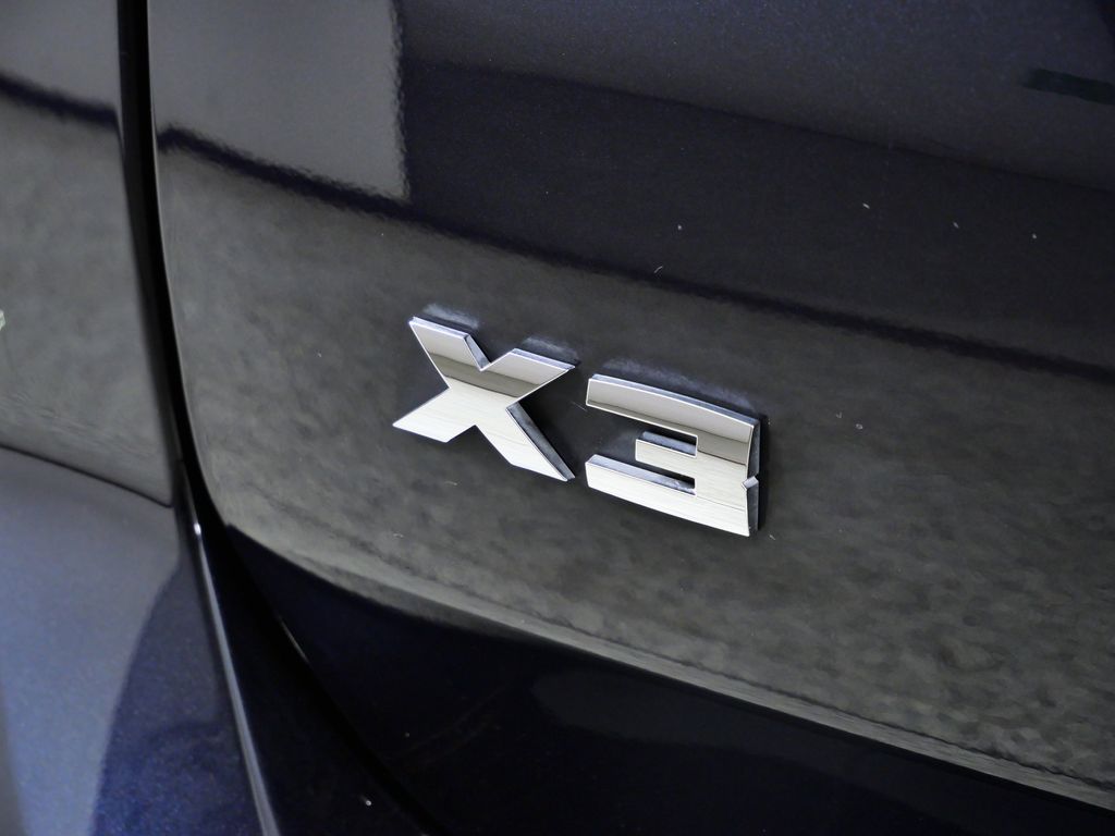 Thumbnail: 2024 BMW X3 - 16