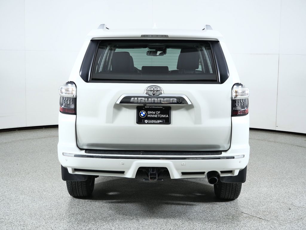 Thumbnail: 2022 Toyota 4Runner - 11