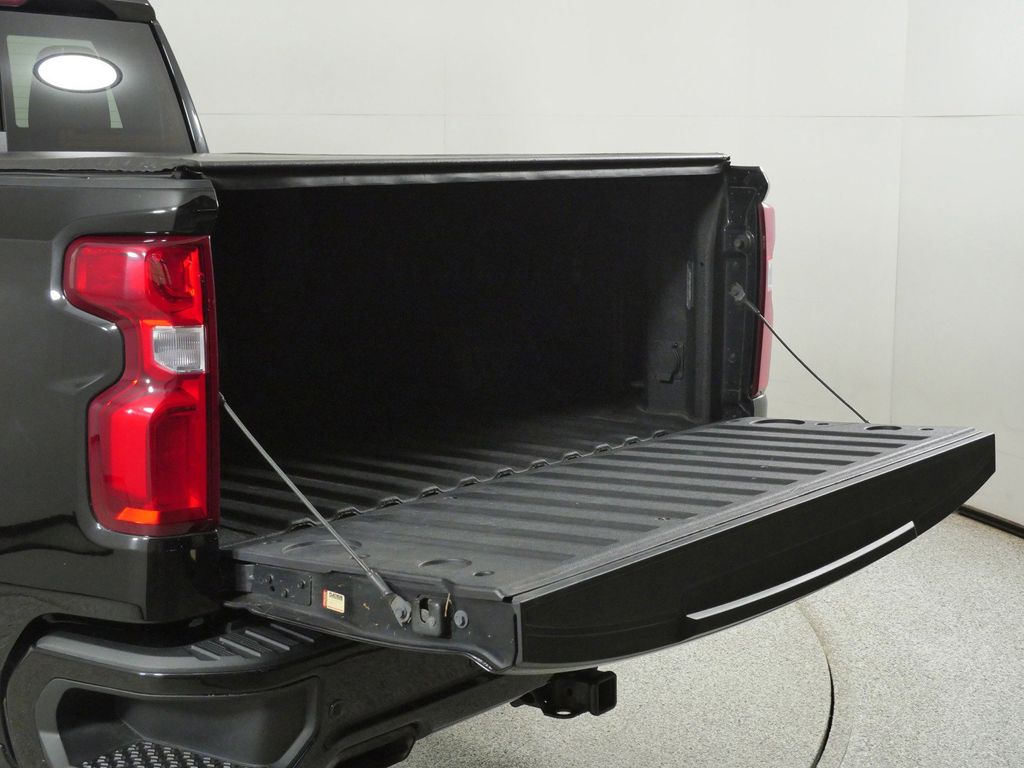 Thumbnail: 2022 Chevrolet Silverado 1500 - 28