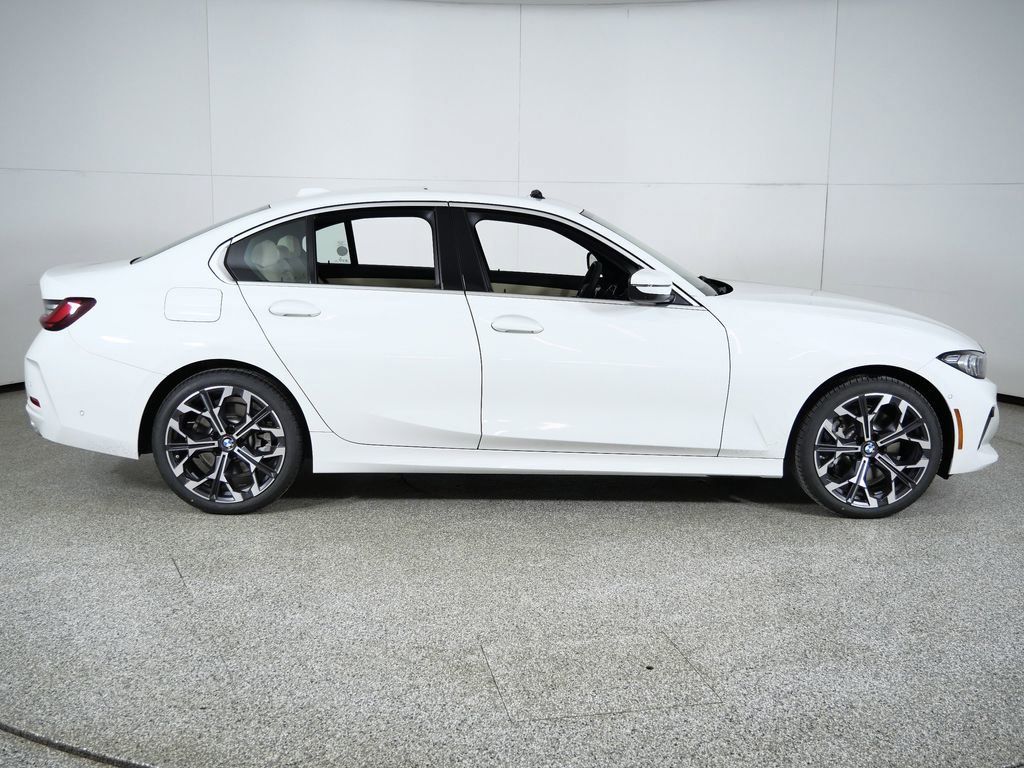 Thumbnail: 2026 BMW 3 Series - 10