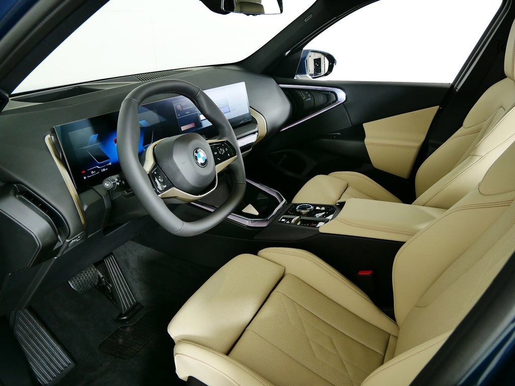 Thumbnail: 2025 BMW X3 - 32