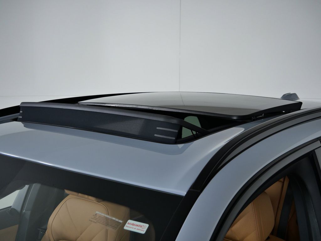 Thumbnail: 2026 BMW X5 - 18