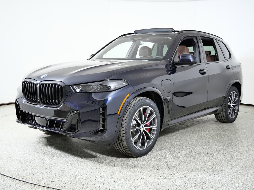 Thumbnail: 2026 BMW X5 - 1