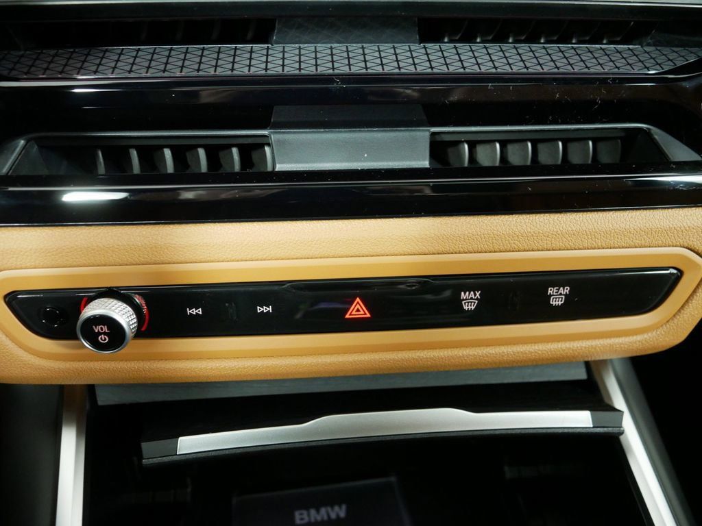 Thumbnail: 2025 BMW 4 Series - 47