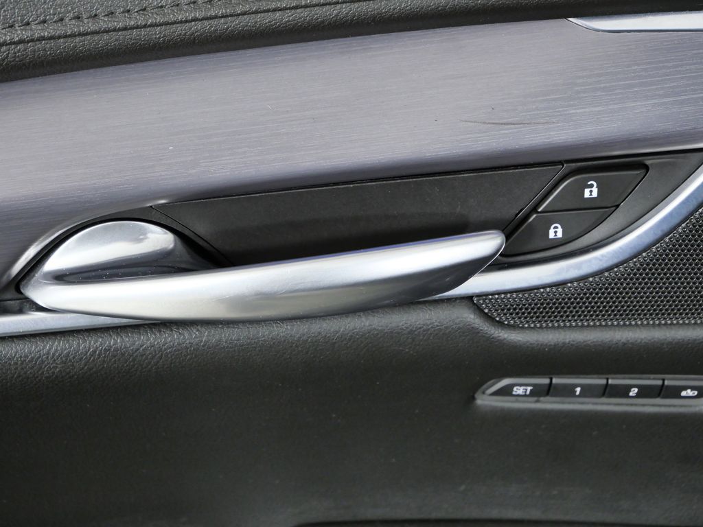 Thumbnail: 2018 Cadillac XT5 - 37