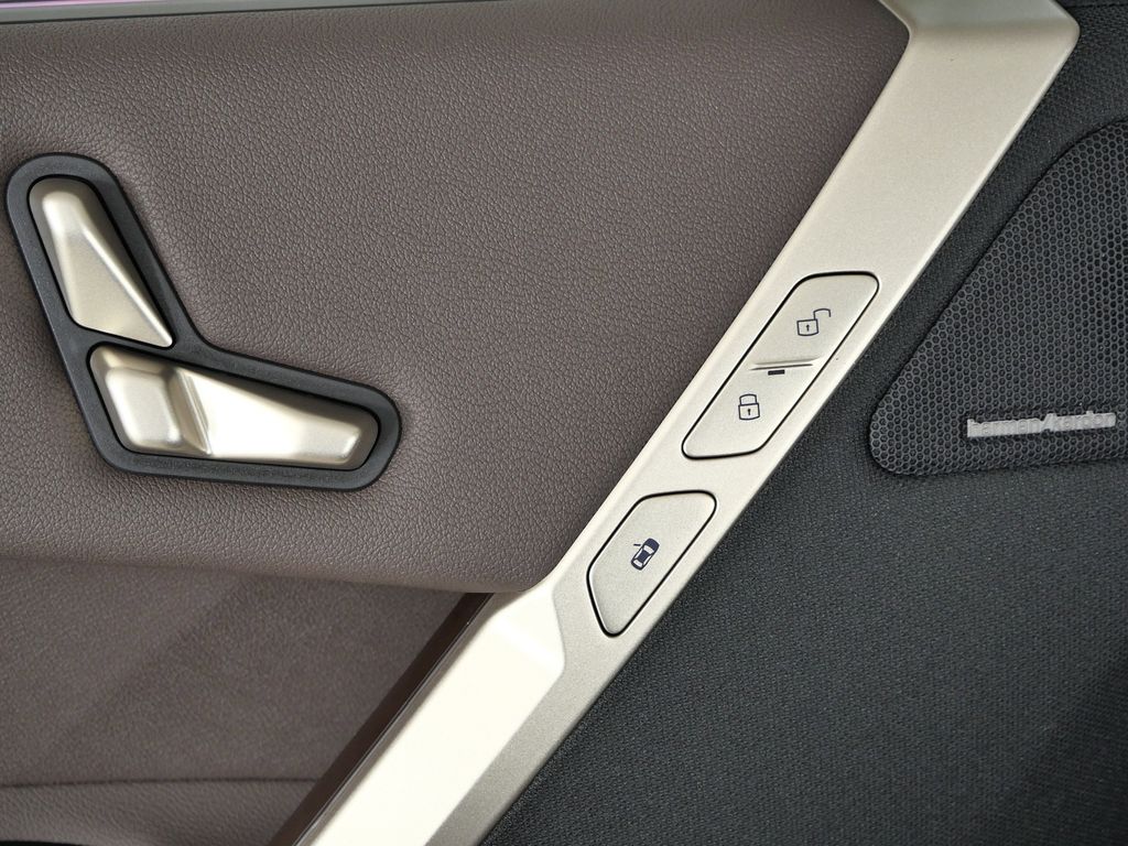 Thumbnail: 2026 BMW iX - 37