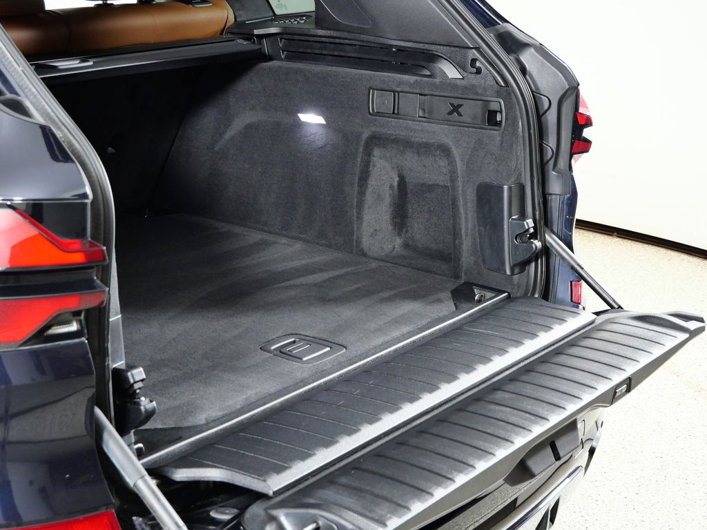 Thumbnail: 2025 BMW X5 - 34